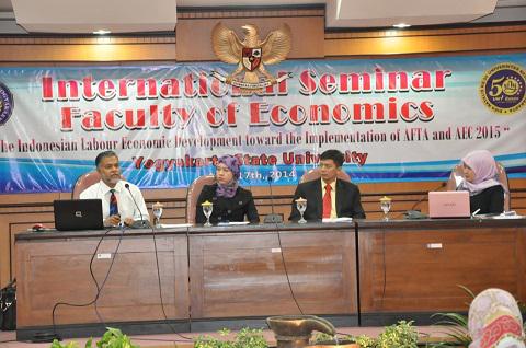 Diskusi AFTA 2015 Bersama Dosen Curtin Business School, Australia dan Universiti Kebangsaan Malaysia, Malaysia